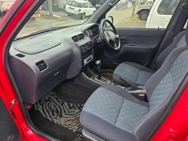 テリオスキッド Ｘ　４ＷＤ　スタッドレスタイヤ　キーレスエントリー　エアコン　パワステ　パワーウィンドウ　エアバッグ　フルフラット　カセット　衝突安全ボディ　ＡＢＳ（15枚目）