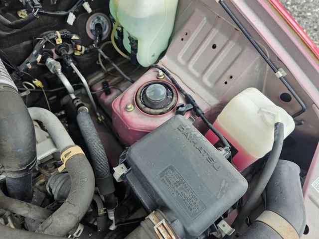 テリオスキッド Ｘ　４ＷＤ　スタッドレスタイヤ　キーレスエントリー　エアコン　パワステ　パワーウィンドウ　エアバッグ　フルフラット　カセット　衝突安全ボディ　ＡＢＳ（28枚目）