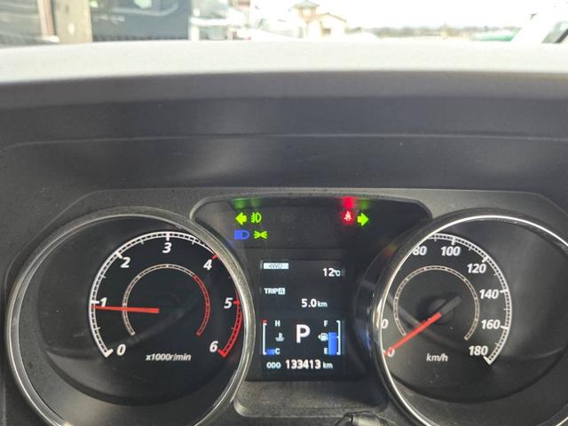 デリカＤ：５ Ｄ　パワーパッケージ　４ＷＤ　ナビ　バックカメラ　シートヒーター　両側電動スライドドア　切り替四駆　三列シート　キーレスエントリー　衝突安全ボディ　寒冷地仕様　ＨＩＤ　スマートキー　エアバッグ　ＡＢＳ　ダブルエアコン（21枚目）