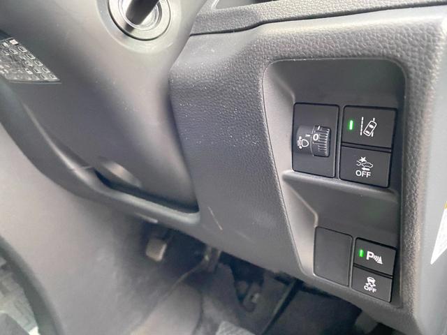 Ｎ－ＶＡＮ Ｌ　横滑防止装置　前席ＰＷ　ＡＢＳ　アイドリングＳＴＯＰ　リアカメラ　エアバック　フルオートエアコン　アクティブクルーズコントロール　パワステ　両側スライド　クリアランスソナー　両席エアバック（19枚目）