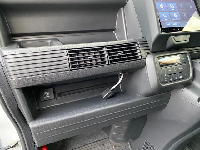 Ｎ－ＶＡＮ Ｌ　横滑防止装置　前席ＰＷ　ＡＢＳ　アイドリングＳＴＯＰ　リアカメラ　エアバック　フルオートエアコン　アクティブクルーズコントロール　パワステ　両側スライド　クリアランスソナー　両席エアバック（22枚目）