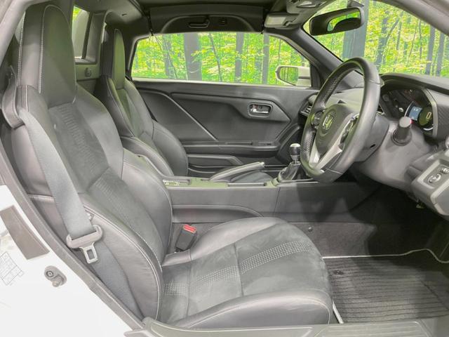 α 6MT車 バックカメラ Bluetooth再生 ハーフレザーシート LEDヘッド クルコン スマートキー オートライト 革巻きステアリング ステアリングスイッチ 純正15インチAW 盗難防止装置(9枚目)