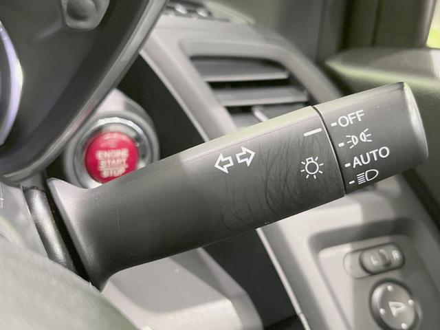 α 6MT車 バックカメラ Bluetooth再生 ハーフレザーシート LEDヘッド クルコン スマートキー オートライト 革巻きステアリング ステアリングスイッチ 純正15インチAW 盗難防止装置(30枚目)