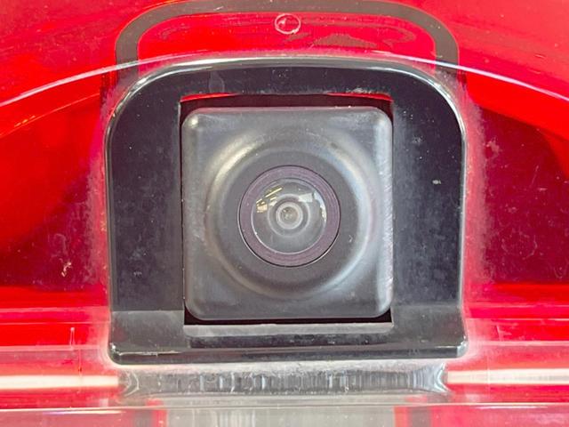 アクティブギア　後席モニター　ＢＩＸ－Ｘ９インチナビ　バックカメラ　両側電動スライド　Ｂｌｕｅｔｏｏｔｈ　フルセグ　ドラレコ　ＥＴＣ　ＨＩＤヘッドライト　革巻きステアリング　クルコン　シートヒーター　電動格納ミラー(32枚目)