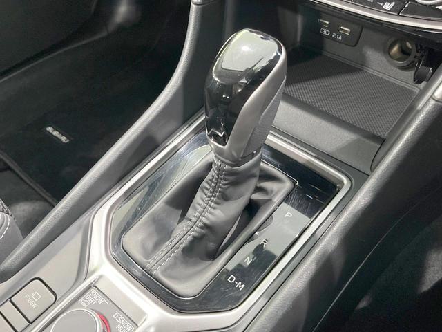 フォレスター プレミアム　４ＷＤ　純正８型ナビ　レーダークルーズ　バックカメラ　デジタルインナーミラー　電動リアゲート　Ｂｌｕｅｔｏｏｔｈ　ＥＴＣ　フルセグ　ドラレコ　スマートキー　ＬＥＤヘッド　ステアリングヒーター　禁煙車（24枚目）