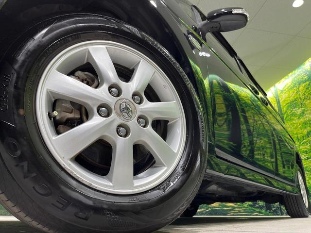 アイシス プラタナリミテッド　４ＷＤ　純正ナビ　バックカメラ　両側パワスラ　Ｂｌｕｅｔｏｏｔｈ　フルセグ　スマートキー　ＨＩＤヘッド　電動格納ミラー　パワーウィンドウ　バニティミラー　オートエアコン　ステアリングスイッチ（14枚目）