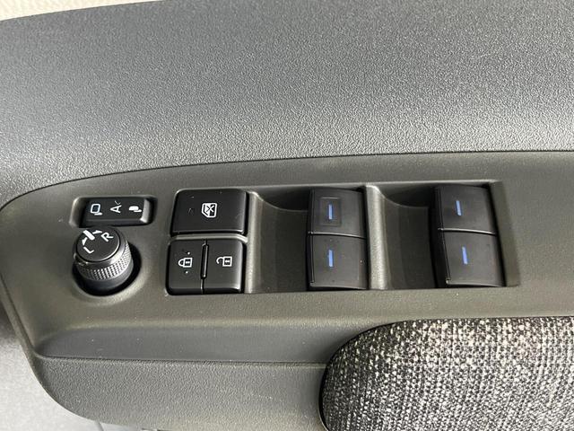 シエンタ ハイブリッドＺ　４ＷＤ　５人乗　純正１０．５型ナビ　全周囲カメラ　衝突軽減　レーダークルーズ　両側電動スライドドア　モデリスタアルミ　Ｂｌｕｅｔｏｏｔｈ　フルセグ　ＥＴＣ　ＬＥＤヘッド　オートエアコン　オートライト（48枚目）