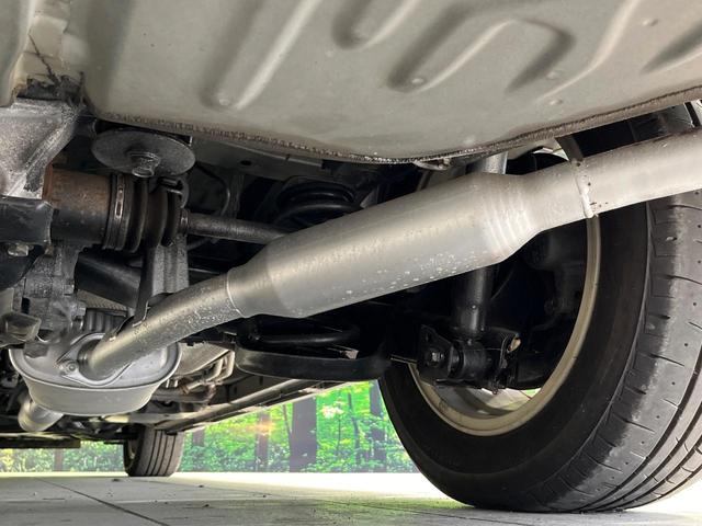 ヴォクシー ＺＳ　４ＷＤ　純正９インチナビ　フリップダウンモニター　寒冷地仕様　バックカメラ　両側パワースライドドア　Ｂｌｕｅｔｏｏｔｈ　フルセグ　ＥＴＣ　ドラレコ　ＬＥＤヘッド　革巻きステアリング　オートエアコン（23枚目）
