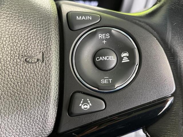 ヴェゼル ハイブリッドＺ・ホンダセンシング　４ＷＤ　純正ナビ　バックカメラ　衝突軽減　アダプティブクルーズ　ＥＴＣ　Ｂｌｕｅｔｏｏｔｈ　フルセグ　シートヒーター　ＬＥＤヘッド・フォグ　デュアルオートエアコン　オートライト　革巻きステアリング（6枚目）