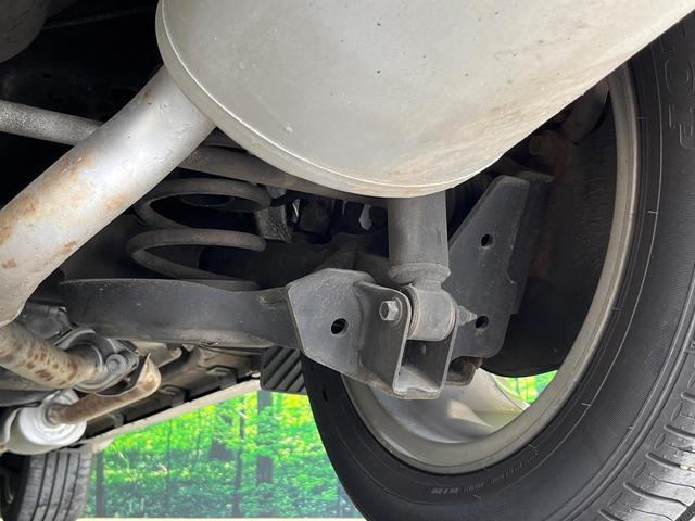ヴェゼル ハイブリッドＺ・ホンダセンシング　４ＷＤ　純正ナビ　バックカメラ　衝突軽減　アダプティブクルーズ　ＥＴＣ　Ｂｌｕｅｔｏｏｔｈ　フルセグ　シートヒーター　ＬＥＤヘッド・フォグ　デュアルオートエアコン　オートライト　革巻きステアリング（21枚目）