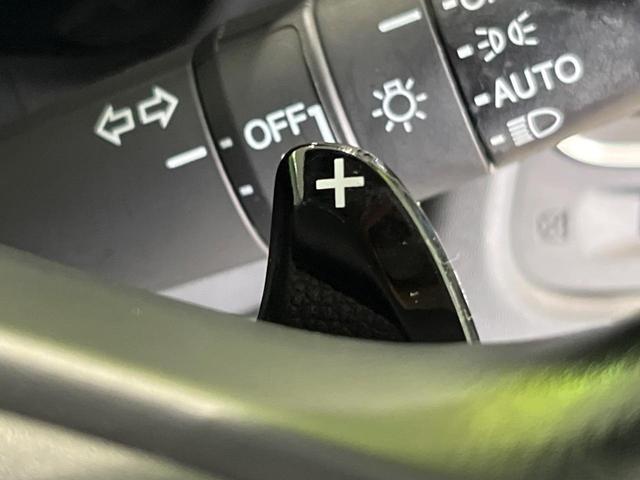 ヴェゼル ハイブリッドＺ・ホンダセンシング　４ＷＤ　純正ナビ　バックカメラ　衝突軽減　アダプティブクルーズ　ＥＴＣ　Ｂｌｕｅｔｏｏｔｈ　フルセグ　シートヒーター　ＬＥＤヘッド・フォグ　デュアルオートエアコン　オートライト　革巻きステアリング（49枚目）