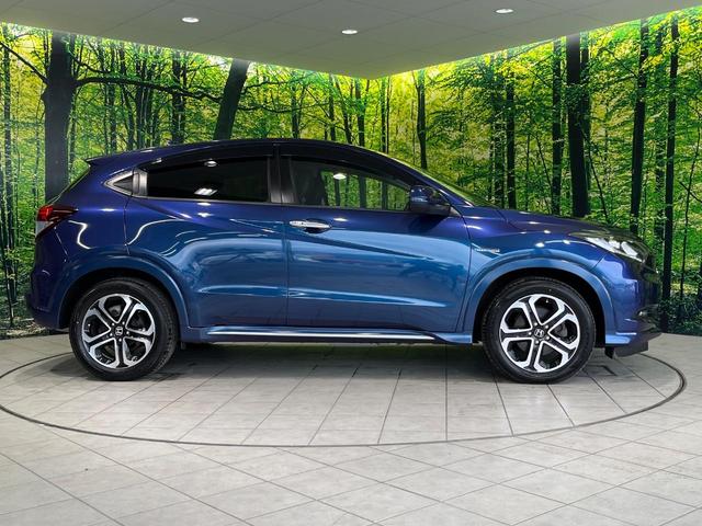 ヴェゼル ハイブリッドＺ・ホンダセンシング　４ＷＤ　純正ナビ　バックカメラ　衝突軽減　アダプティブクルーズ　ＥＴＣ　Ｂｌｕｅｔｏｏｔｈ　フルセグ　シートヒーター　ＬＥＤヘッド・フォグ　デュアルオートエアコン　オートライト　革巻きステアリング（70枚目）