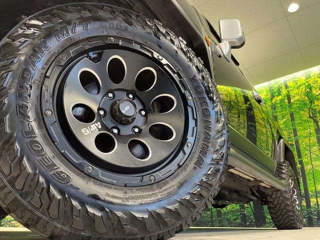 FJクルーザー オフロードパッケージ 4WD SDナビ 寒冷地仕様 フルセグ Bluetooth ETC クルコン リモコンキー ステアリングスイッチ 横滑り防止 プライバシーガラス ヘッドライトレベライザー リアデフロック パワステ(13枚目)