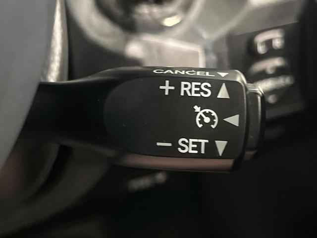 FJクルーザー オフロードパッケージ 4WD SDナビ 寒冷地仕様 フルセグ Bluetooth ETC クルコン リモコンキー ステアリングスイッチ 横滑り防止 プライバシーガラス ヘッドライトレベライザー リアデフロック パワステ(30枚目)