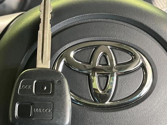 FJクルーザー オフロードパッケージ 4WD SDナビ 寒冷地仕様 フルセグ Bluetooth ETC クルコン リモコンキー ステアリングスイッチ 横滑り防止 プライバシーガラス ヘッドライトレベライザー リアデフロック パワステ(31枚目)