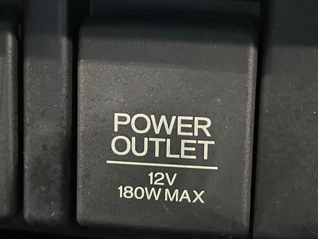 オデッセイ アブソルート　純正ナビ　バックカメラ　両側パワースライドドア　ＬＥＤヘッド　革巻きステアリング　パドルシフト　オートエアコン　アイドリングストップ　クルーズコントロール　プッシュスタート　ステリモ　スマートキー（44枚目）
