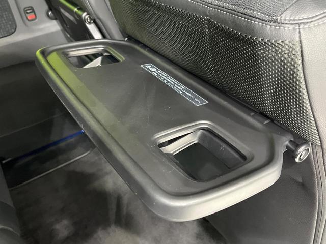 N-BOXカスタム G・ターボLパッケージ 4WD 両側パワスラ 純正ナビ 衝突軽減 バックカメラ Bluetooth ETC シートヒーター フルセグ HIDヘッド オートライト 電動格納ミラー パワーウィンドウ 横滑り防止装置 ステリモ(33枚目)