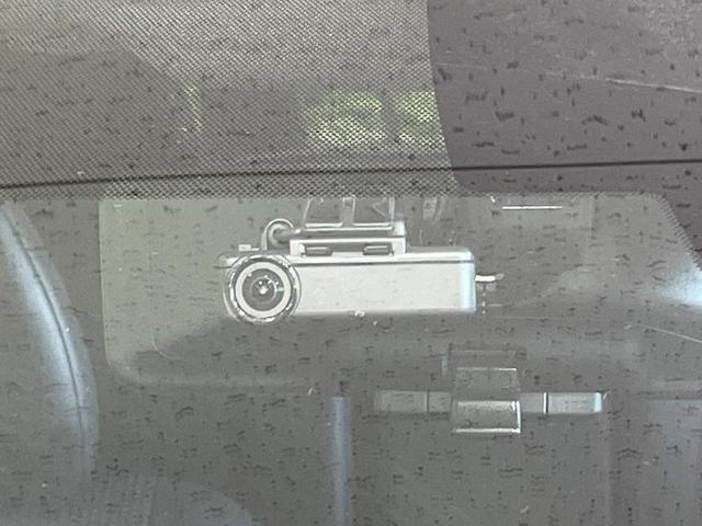 エクストレイル 20Xi 4WD 7人乗り 純正SDナビ 全周囲カメラ 衝突被害軽減 レーダークルーズ 電動リアゲート シートヒーター ドラレコ ETC Bluetooth スマートキー LEDヘッド オートライト ステリモ(8枚目)