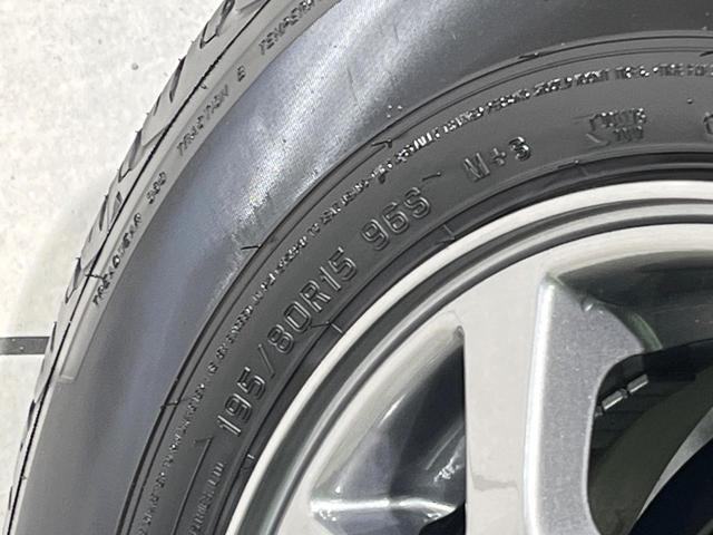 ジムニーシエラ JC SDナビ バックカメラ 衝突軽減 ETC ドラレコ Bluetooth フルセグ シートヒーター LEDヘッド オートエアコン オートライト 革巻きステアリング ステアリングスイッチ スマートキー(56枚目)