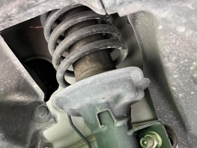 N-BOX L SDナビ 衝突軽減 バックカメラ 電動スライドドア Bluetooth ETC フルセグ LEDヘッド オートライト シートヒーター 横滑り防止装置 電動格納ミラー パワーウィンドウ スマートキー(20枚目)