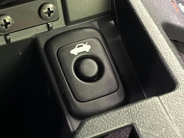 コペン エクスプレイ　ＭＴ車　ＣＤオーディオ　ＡＭ／ＦＭラジオ　ＥＴＣ　ドラレコ　シートヒーター　ＬＥＤヘッド　スマートキー　プッシュスタート　オートエアコン　革巻きステアリング　横滑り防止装置　パワーウィンドウ（35枚目）