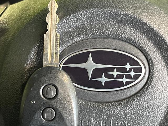 ステラ L スマートアシスト 4WD 寒冷地仕様 CDオーディオ AM/FM バックカメラ 横滑り防止機能 アイドリングストップ パワーウインドウ 電動格納ミラー バニティミラー プライバシーガラス(7枚目)