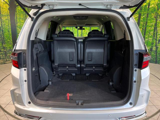 オデッセイハイブリッド ハイブリッドアブソルート・EXホンダセンシング 後席モニター 純正ナビ バックカメラ 衝突軽減 アダプティブクルーズ 両側電動スライドドア Bluetooth フルセグ ETC ドラレコ LEDヘッド・フォグ リアオートエアコン 革巻きステアリング(11枚目)