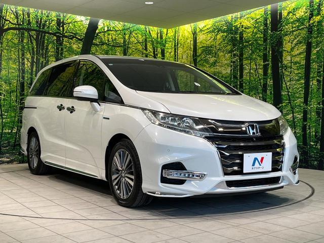 オデッセイハイブリッド ハイブリッドアブソルート・EXホンダセンシング 後席モニター 純正ナビ バックカメラ 衝突軽減 アダプティブクルーズ 両側電動スライドドア Bluetooth フルセグ ETC ドラレコ LEDヘッド・フォグ リアオートエアコン 革巻きステアリング(17枚目)