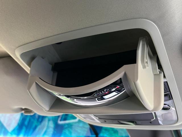 オデッセイハイブリッド ハイブリッドアブソルート・EXホンダセンシング 後席モニター 純正ナビ バックカメラ 衝突軽減 アダプティブクルーズ 両側電動スライドドア Bluetooth フルセグ ETC ドラレコ LEDヘッド・フォグ リアオートエアコン 革巻きステアリング(43枚目)