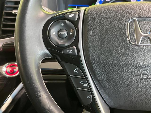 オデッセイハイブリッド ハイブリッドアブソルート・EXホンダセンシング 後席モニター 純正ナビ バックカメラ 衝突軽減 アダプティブクルーズ 両側電動スライドドア Bluetooth フルセグ ETC ドラレコ LEDヘッド・フォグ リアオートエアコン 革巻きステアリング(47枚目)