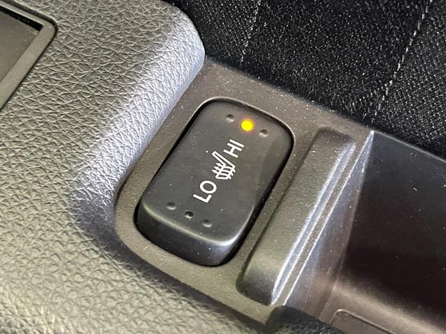 オデッセイハイブリッド ハイブリッドアブソルート・EXホンダセンシング 後席モニター 純正ナビ バックカメラ 衝突軽減 アダプティブクルーズ 両側電動スライドドア Bluetooth フルセグ ETC ドラレコ LEDヘッド・フォグ リアオートエアコン 革巻きステアリング(49枚目)