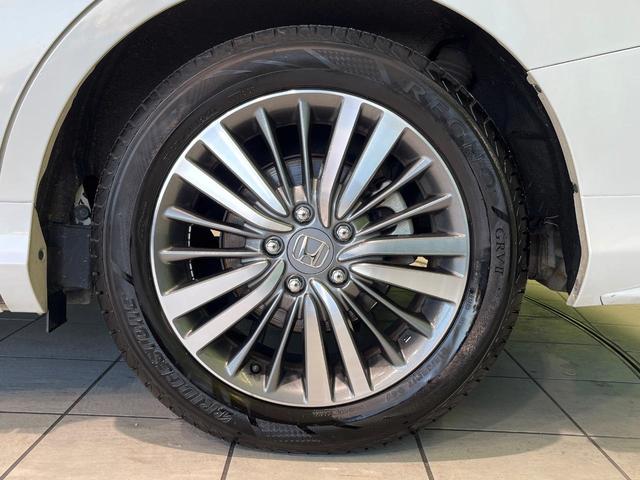 オデッセイハイブリッド ハイブリッドアブソルート・EXホンダセンシング 後席モニター 純正ナビ バックカメラ 衝突軽減 アダプティブクルーズ 両側電動スライドドア Bluetooth フルセグ ETC ドラレコ LEDヘッド・フォグ リアオートエアコン 革巻きステアリング(65枚目)