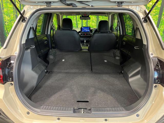 ロッキー プレミアムG 4WD SD9型ナビ 全周囲カメラ 衝突軽減 アダプティブクルーズ Bluetooth フルセグ ETC ドラレコ シートヒーター LEDヘッド オートエアコン オートライト 革巻きステアリング(10枚目)