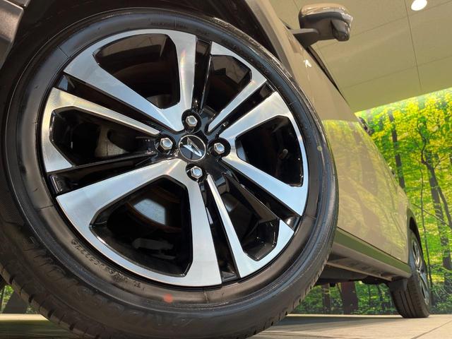 ロッキー プレミアムG 4WD SD9型ナビ 全周囲カメラ 衝突軽減 アダプティブクルーズ Bluetooth フルセグ ETC ドラレコ シートヒーター LEDヘッド オートエアコン オートライト 革巻きステアリング(13枚目)