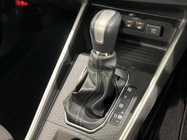 ロッキー プレミアムG 4WD SD9型ナビ 全周囲カメラ 衝突軽減 アダプティブクルーズ Bluetooth フルセグ ETC ドラレコ シートヒーター LEDヘッド オートエアコン オートライト 革巻きステアリング(24枚目)