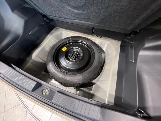 ロッキー プレミアムG 4WD SD9型ナビ 全周囲カメラ 衝突軽減 アダプティブクルーズ Bluetooth フルセグ ETC ドラレコ シートヒーター LEDヘッド オートエアコン オートライト 革巻きステアリング(51枚目)