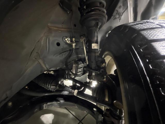 N-BOXカスタム G・Lパッケージ 純正ナビ バックカメラ 両側パワースライドドア ETC HIDヘッド オートライト オートエアコン パワーウインドウ プライバシーガラス 電動格納ミラー ステリモ プッシュスタート スマートキー(20枚目)