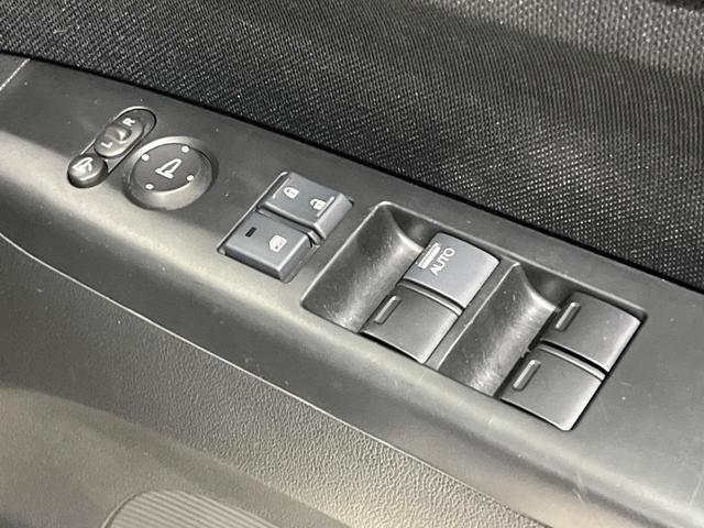 N-BOXカスタム G・Lパッケージ 純正ナビ バックカメラ 両側パワースライドドア ETC HIDヘッド オートライト オートエアコン パワーウインドウ プライバシーガラス 電動格納ミラー ステリモ プッシュスタート スマートキー(50枚目)