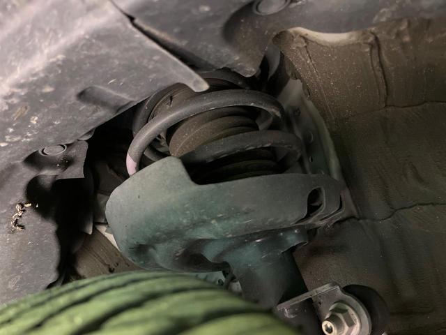 プリウス Z ガラスルーフ 純正12.3型ナビ 全周囲カメラ 衝突軽減 レーダークルーズ パワーバックドア デジタルインナーミラー シートベンチレーション メモリーパワーシート ブラインドスポットモニター ETC(19枚目)