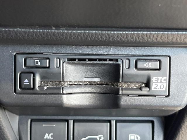 プリウス Z ガラスルーフ 純正12.3型ナビ 全周囲カメラ 衝突軽減 レーダークルーズ パワーバックドア デジタルインナーミラー シートベンチレーション メモリーパワーシート ブラインドスポットモニター ETC(33枚目)