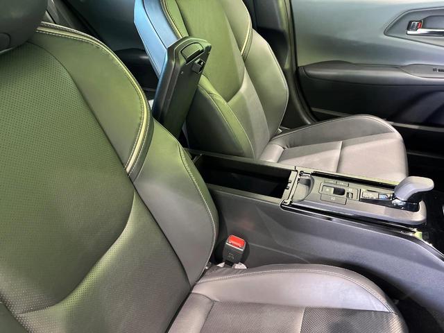 プリウス Z ガラスルーフ 純正12.3型ナビ 全周囲カメラ 衝突軽減 レーダークルーズ パワーバックドア デジタルインナーミラー シートベンチレーション メモリーパワーシート ブラインドスポットモニター ETC(42枚目)