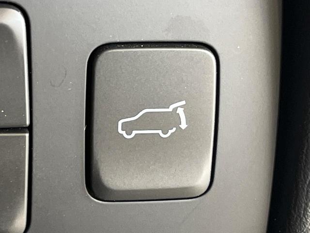 ＣＸ－５ ２０Ｓ　フィールドジャーニー　４ＷＤ　メーカー７８．８インチナビ　全周囲カメラ　衝突軽減　パワーバックドア　ＥＴＣ　Ｂｌｕｅｔｏｏｔｈ　革巻きステアリング　ＬＥＤヘッド　パワーシート　シートヒーター　プッシュスタート　ステリモ（6枚目）