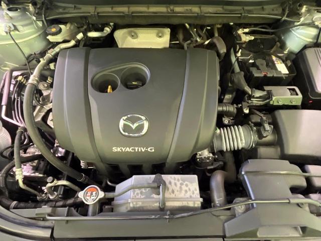 ＣＸ－５ ２０Ｓ　フィールドジャーニー　４ＷＤ　メーカー７８．８インチナビ　全周囲カメラ　衝突軽減　パワーバックドア　ＥＴＣ　Ｂｌｕｅｔｏｏｔｈ　革巻きステアリング　ＬＥＤヘッド　パワーシート　シートヒーター　プッシュスタート　ステリモ（18枚目）