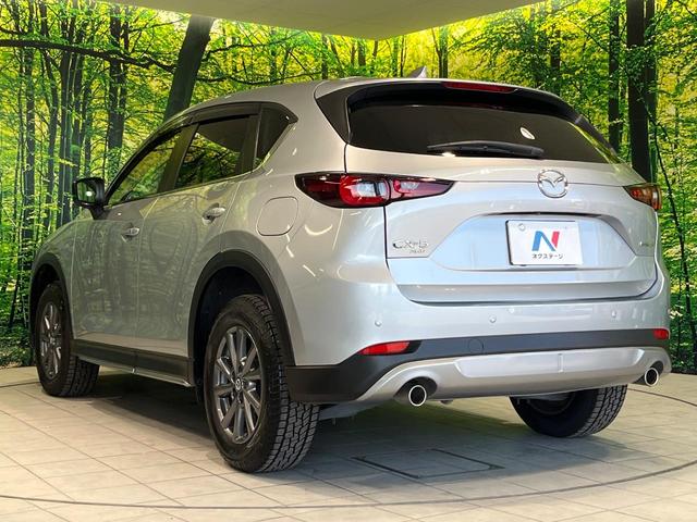 ＣＸ－５ ２０Ｓ　フィールドジャーニー　４ＷＤ　メーカー７８．８インチナビ　全周囲カメラ　衝突軽減　パワーバックドア　ＥＴＣ　Ｂｌｕｅｔｏｏｔｈ　革巻きステアリング　ＬＥＤヘッド　パワーシート　シートヒーター　プッシュスタート　ステリモ（76枚目）