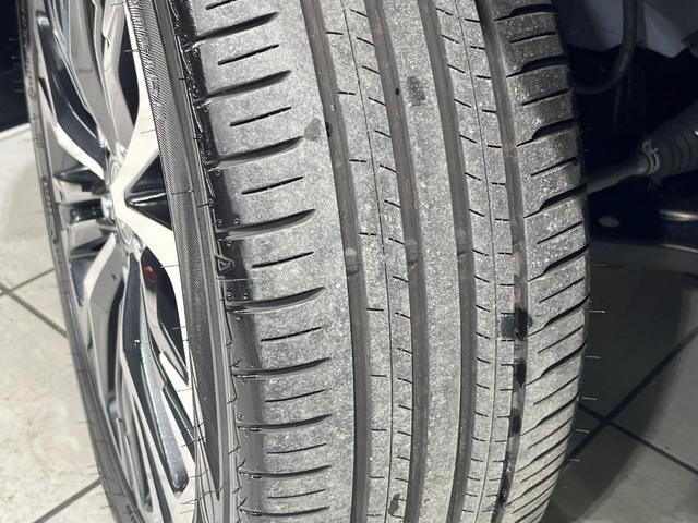 ヤリスクロス ハイブリッドZ 4WD メーカー8インチディスプレイオーディオ ブラインドスポットモニター 寒冷地仕様 全周囲カメラ 衝突軽減 レーダークルーズ LEDヘッド 革巻きステアリング パワーシート シートヒーター(66枚目)