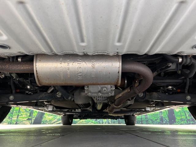 セレナ ハイウェイスター　４ＷＤ　純正９型ナビ　衝突軽減　全周囲カメラ　両側電動スライドドア　プロパイロット　デジタルインナーミラー　Ｂｌｕｅｔｏｏｔｈ　ＥＴＣ　ドラレコ　ＬＥＤヘッド　オートライト　スマートキー　ステリモ（19枚目）