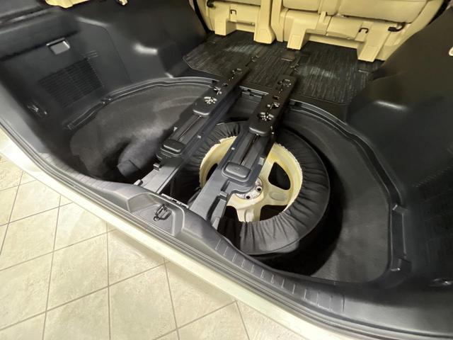 アルファード 2.5G 4WD 後席モニター 純正9型ナビ 衝突軽減 バックカメラ 電動リアゲート 両側電動スライドドア レーダークルーズ Bluetooth ETC フルセグ LEDヘッド スマートキー オートライト(57枚目)