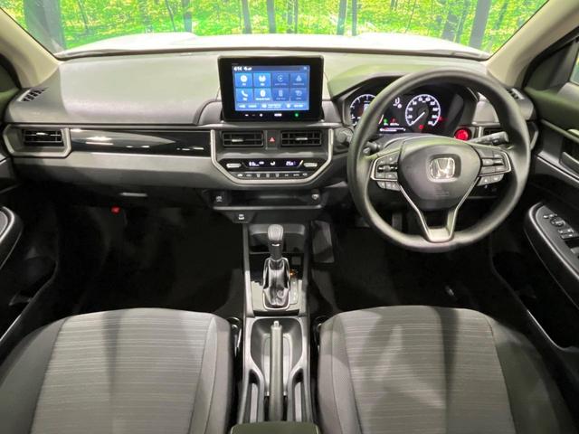 ＷＲ－Ｖ Ｘ　純正ディスプレイオーディオ　バックカメラ　衝突軽減　レーダークルーズ　Ｂｌｕｅｔｏｏｔｈ　ＥＴＣ　ドラレコ　ＬＥＤヘッド　オートライト　オートエアコン　電動格納ミラー　パワーウィンドウ　ステリモ（2枚目）