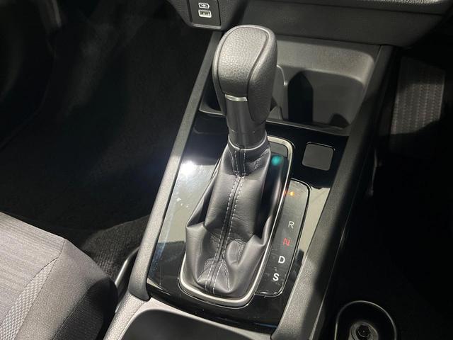 ＷＲ－Ｖ Ｘ　純正ディスプレイオーディオ　バックカメラ　衝突軽減　レーダークルーズ　Ｂｌｕｅｔｏｏｔｈ　ＥＴＣ　ドラレコ　ＬＥＤヘッド　オートライト　オートエアコン　電動格納ミラー　パワーウィンドウ　ステリモ（24枚目）