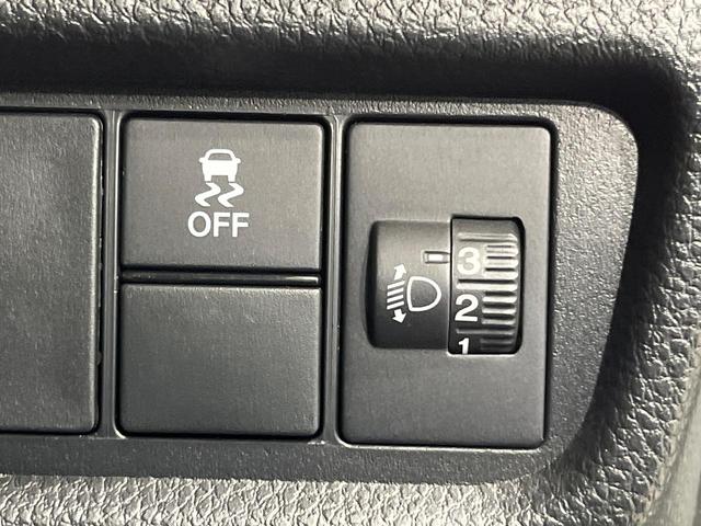 ＷＲ－Ｖ Ｘ　純正ディスプレイオーディオ　バックカメラ　衝突軽減　レーダークルーズ　Ｂｌｕｅｔｏｏｔｈ　ＥＴＣ　ドラレコ　ＬＥＤヘッド　オートライト　オートエアコン　電動格納ミラー　パワーウィンドウ　ステリモ（32枚目）